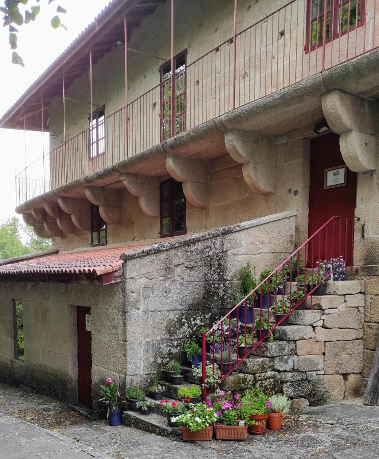 Отель Casa Rural Torre Lombarda Альярис Экстерьер фото