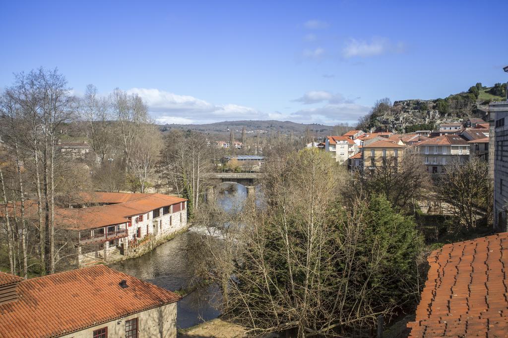 Casa Rural Torre Lombarda Альярис Экстерьер фото